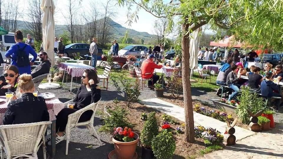 Piac Vendeghaz Ξενοδοχείο Kaptalantoti Εξωτερικό φωτογραφία